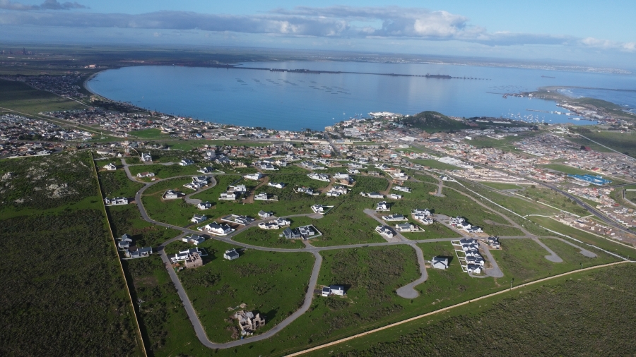 0 Bedroom Property for Sale in Hoogland Western Cape